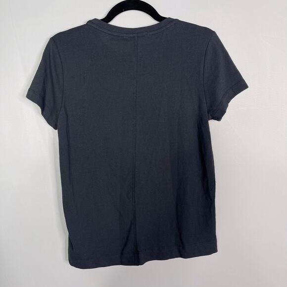 Talulah Small S Charcoal Gray Short Sleeve Crew Neck Tee Madi Nelson Essential - Picture 2 of 7